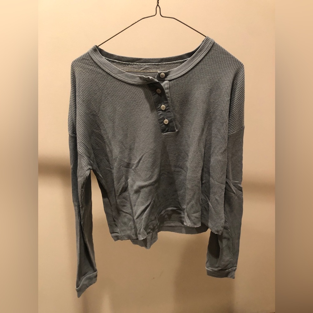 American Eagle Cropped long sleeve
